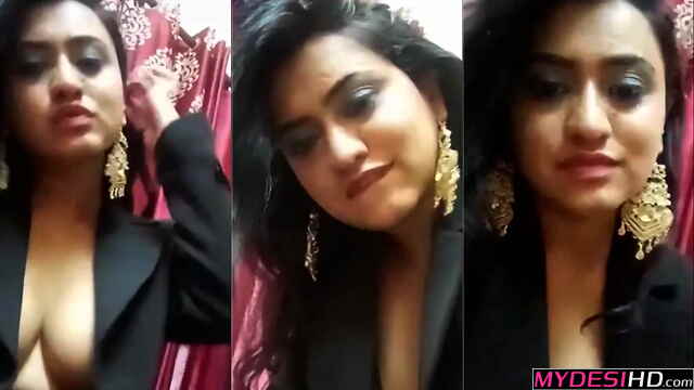 Exclusive Viral Video: Bold TV Star’s Sizzling Web Series Scene