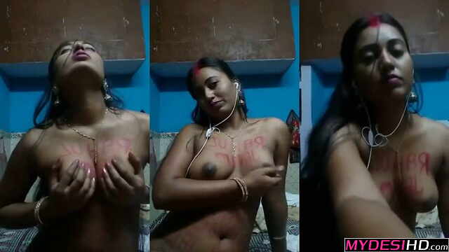 Sultry Desi Bhabhi Solo Private Breast Massage And Teasing Hd